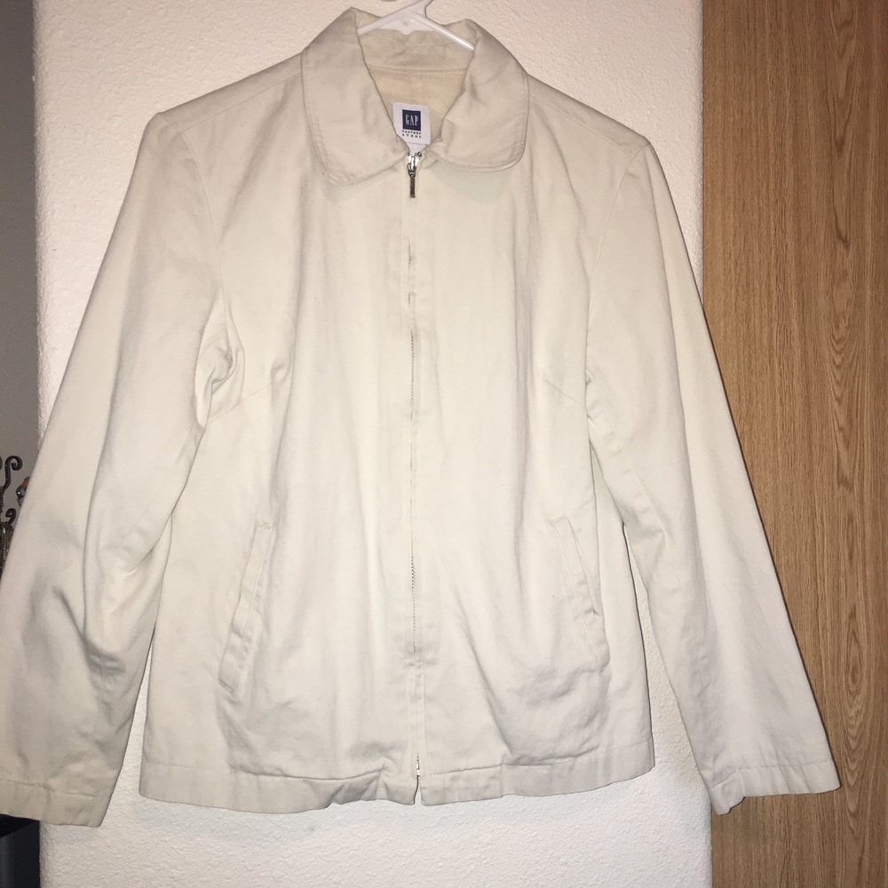 Gap Jacket. Size Small, Tan